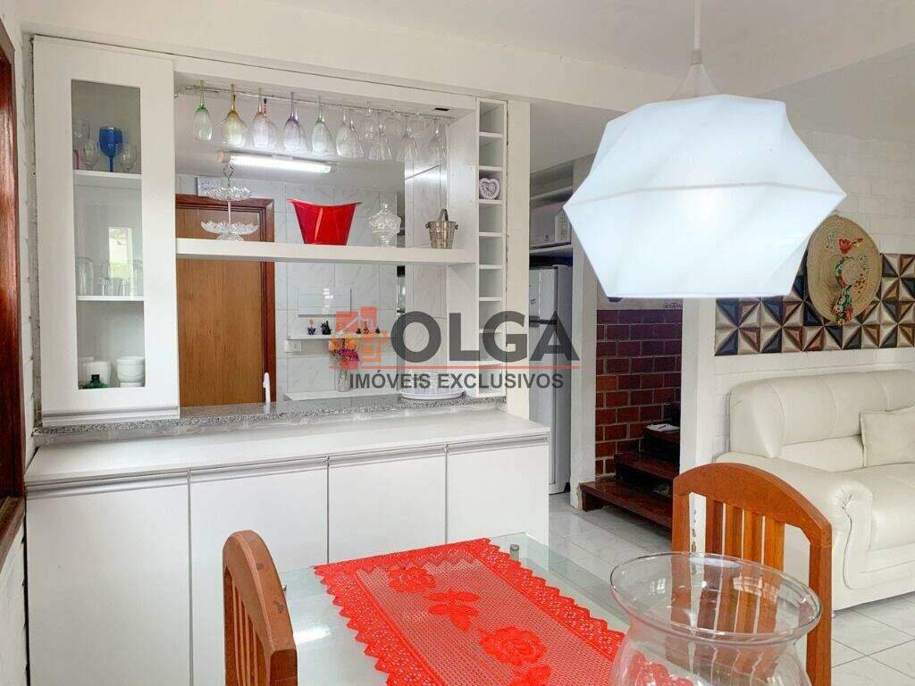 Casa à venda no bairro Cruzeiro: 