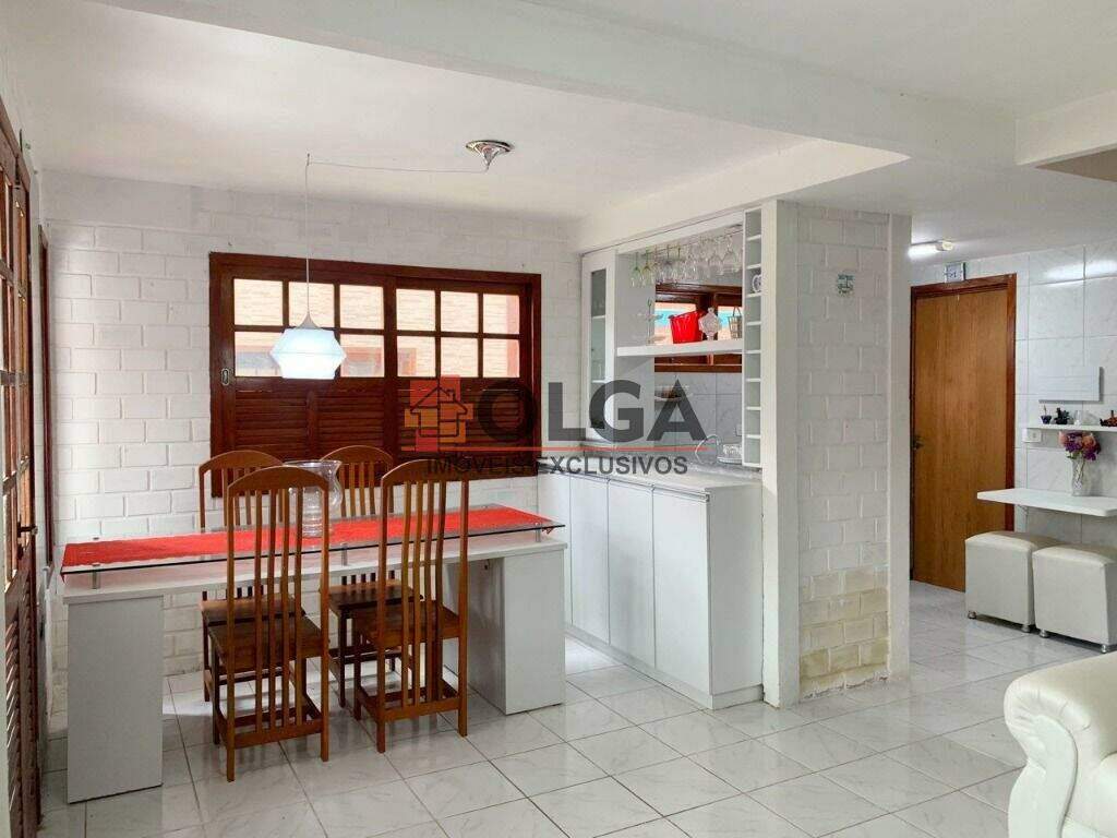 Casa à venda no bairro Cruzeiro: 