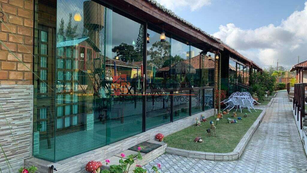 Casa à venda no bairro Santana: 