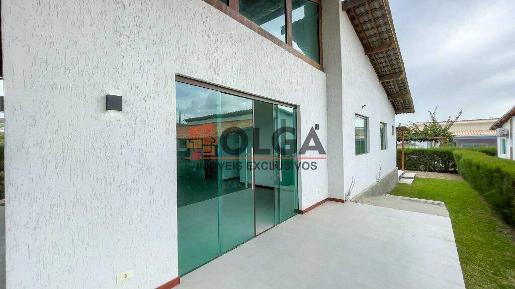 Casa à venda no bairro Novo Gravatá: 