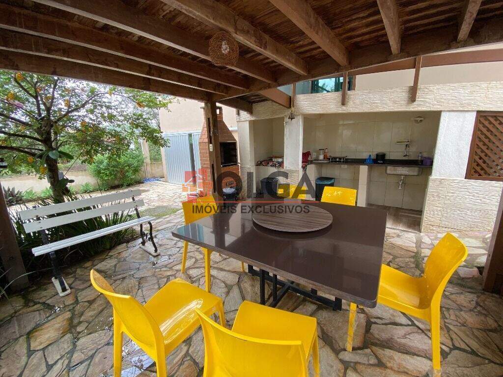 Casa à venda no bairro Novo Gravatá: 