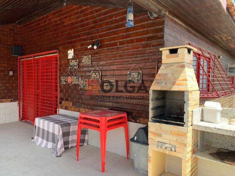 Casa à venda no bairro Novo Gravatá: 