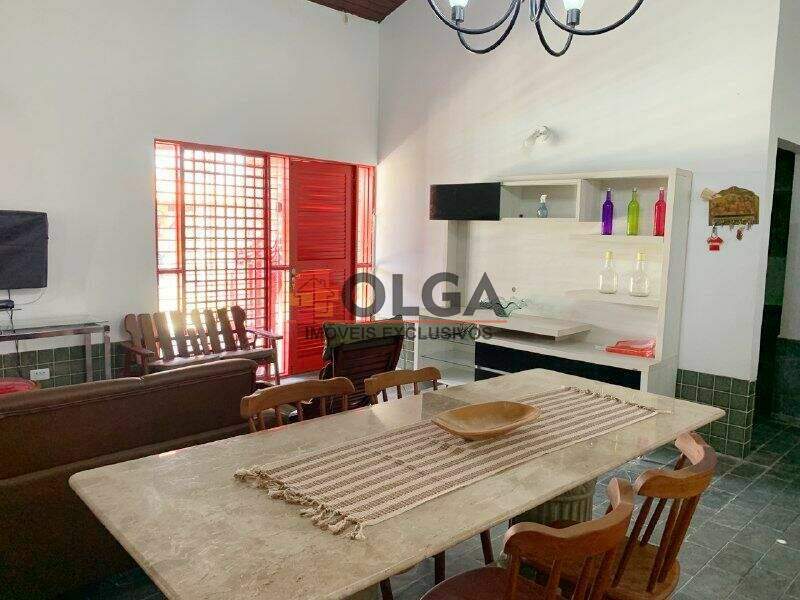 Casa à venda no bairro Novo Gravatá: 
