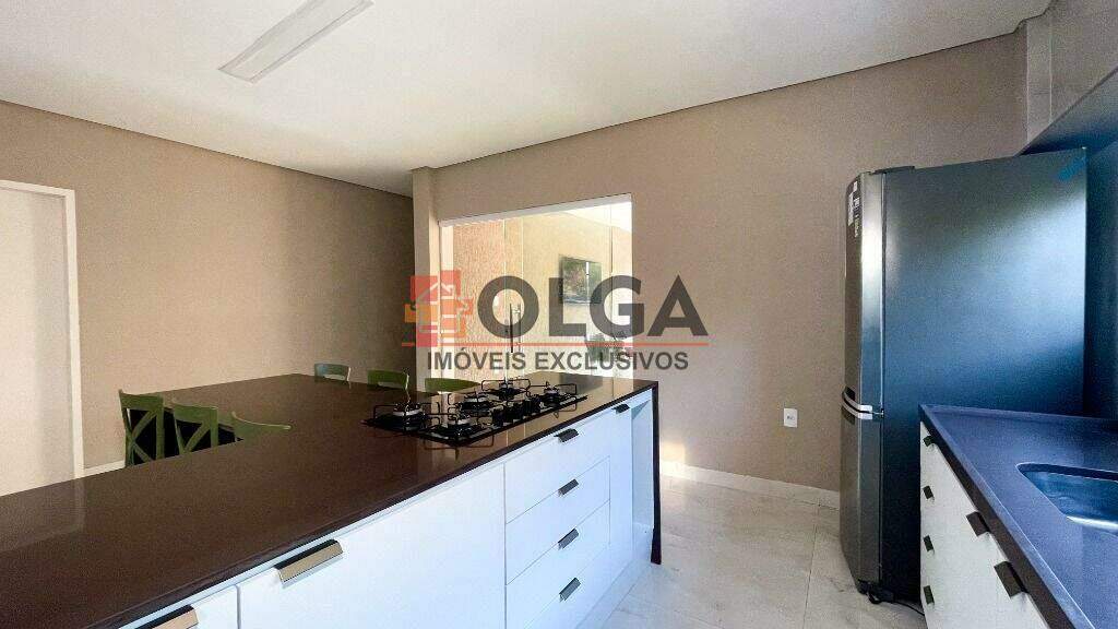 Casa à venda no bairro Insurreição: 