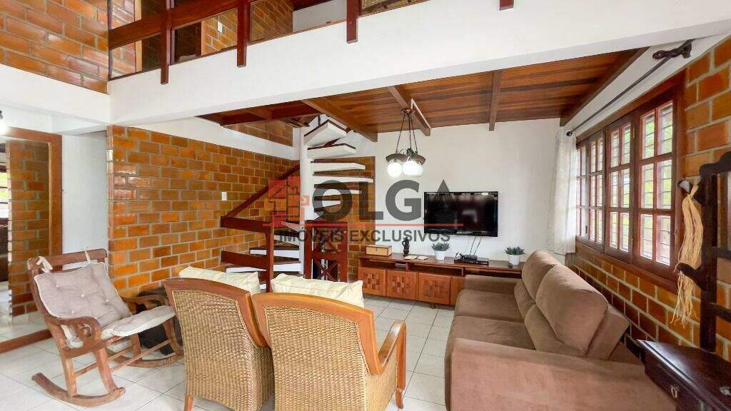 Casa à venda no bairro Novo Gravatá: 