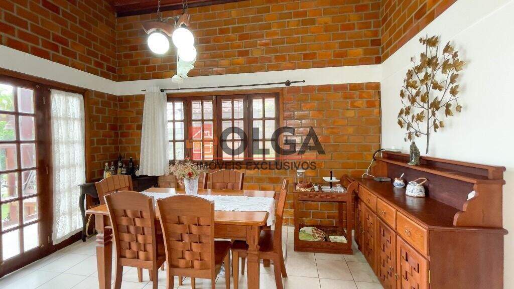 Casa à venda no bairro Novo Gravatá: 