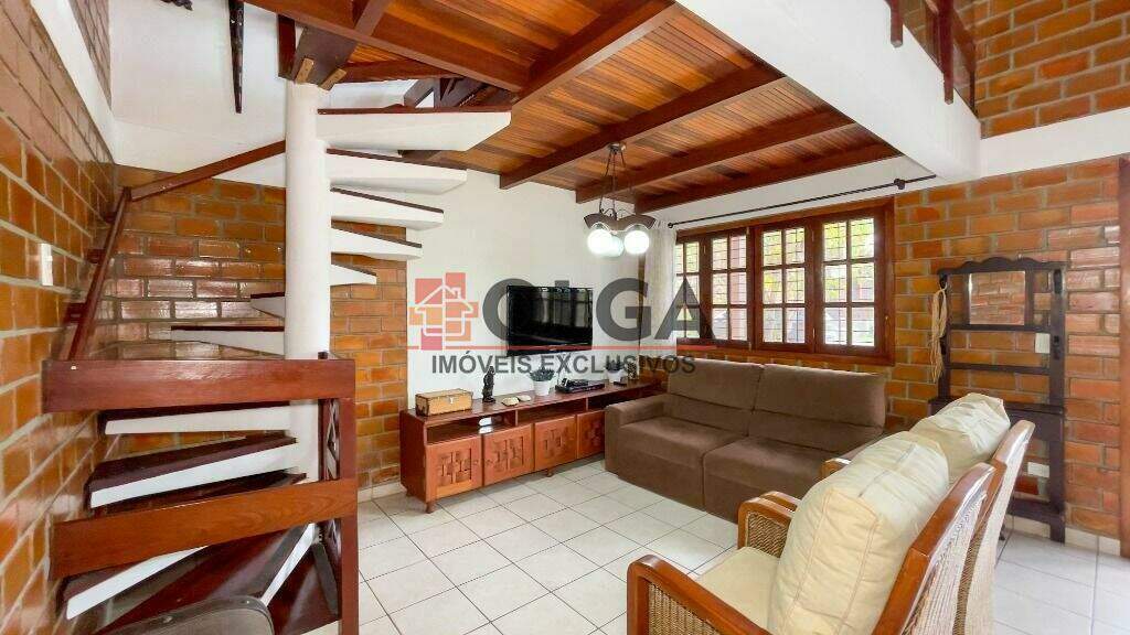 Casa à venda no bairro Novo Gravatá: 