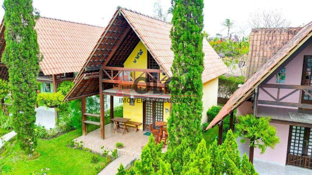 Casa à venda no bairro Santana: 
