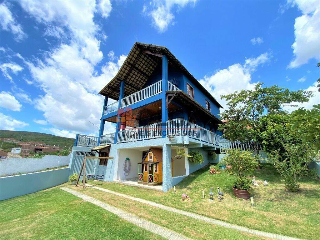 Casa à venda no bairro Centro: 