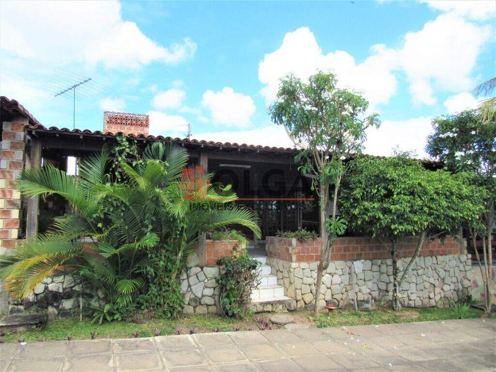 Casa à venda no bairro Santana: 