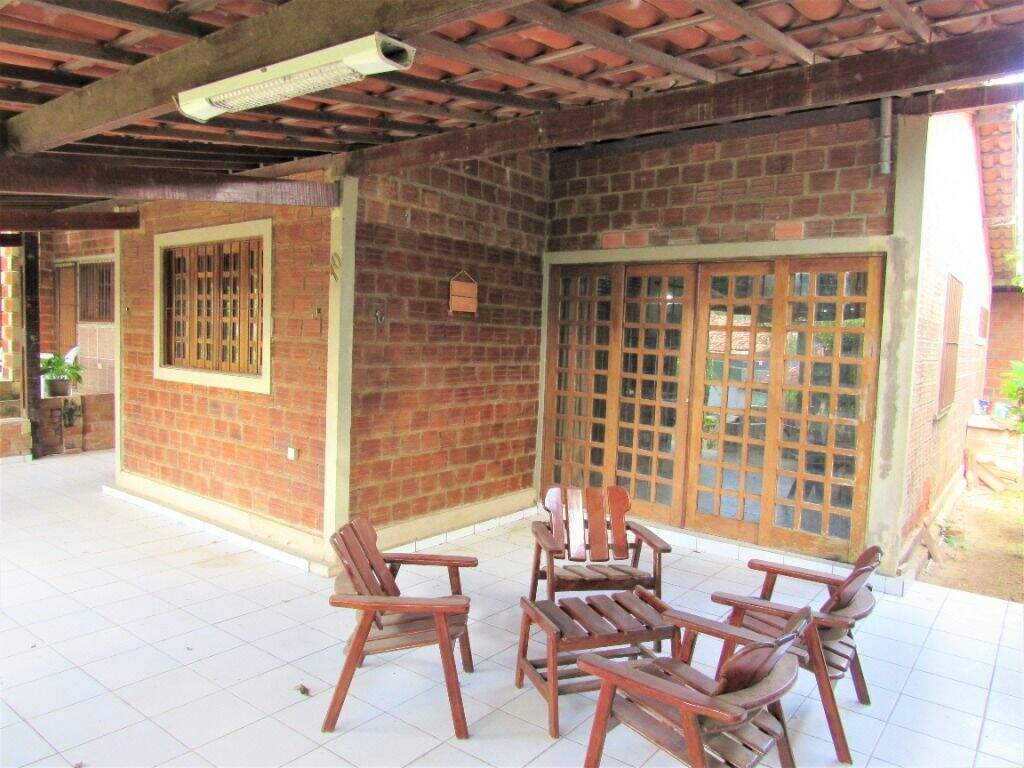 Casa à venda no bairro Santana: 