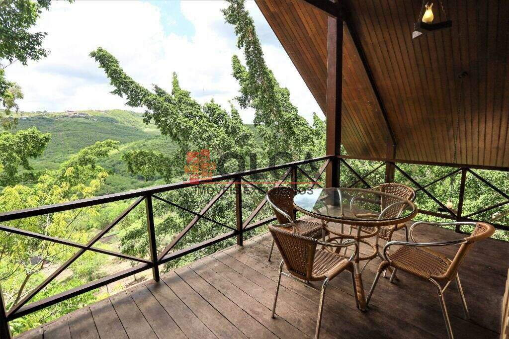 Casa à venda no bairro Alpes Suiços: 