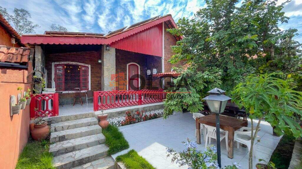 Casa à venda no bairro Santo Antônio: 