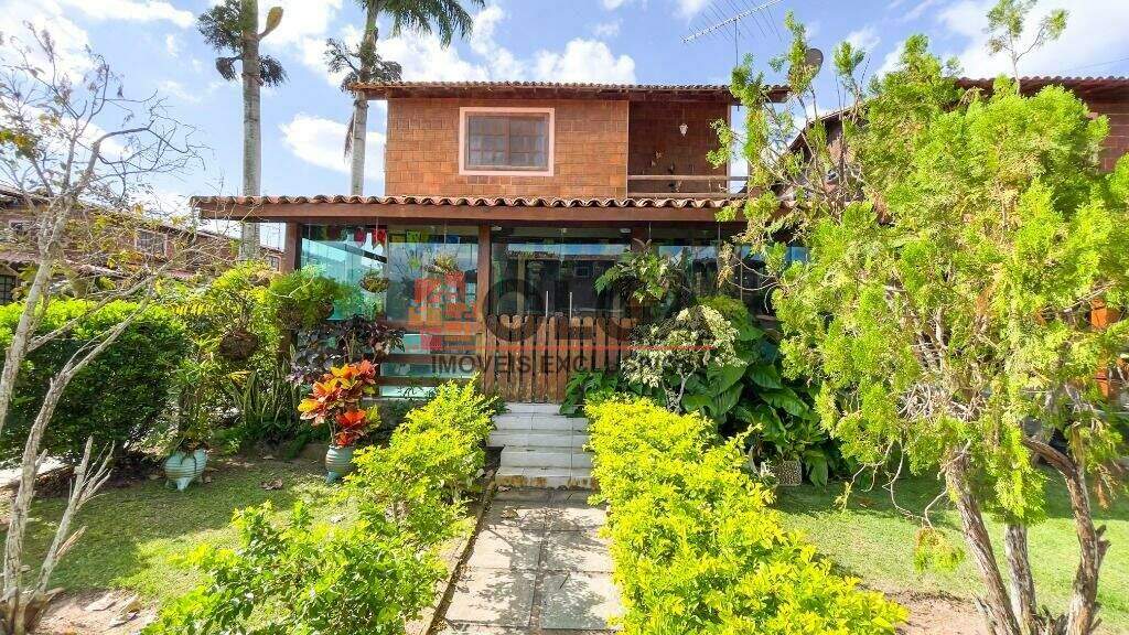 Casa à venda no bairro Santana: 