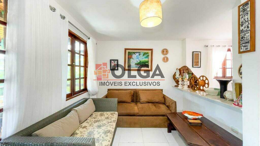 Casa à venda no bairro Santana: 