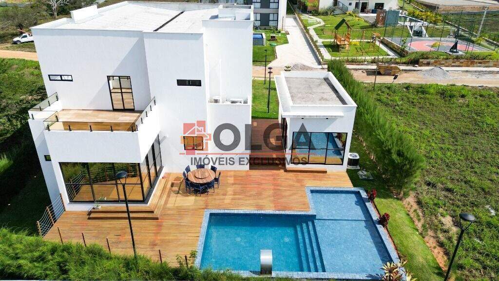 Casa à venda no bairro Santana: 