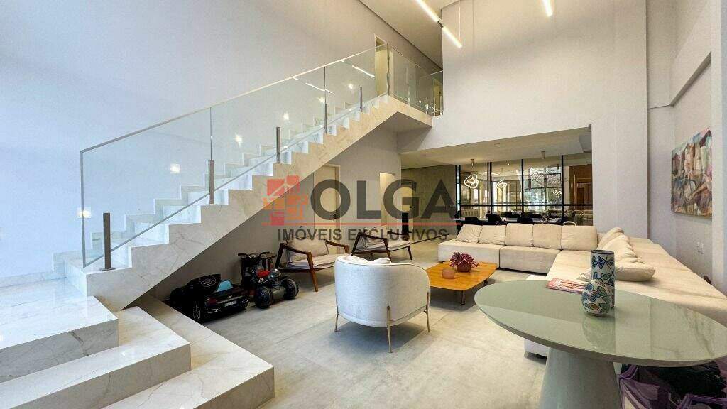 Casa à venda no bairro Santana: 