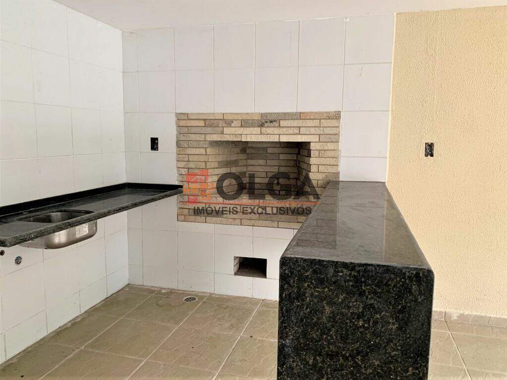 Casa à venda no bairro Centro: 
