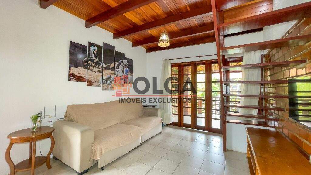 Casa à venda no bairro Santana: 