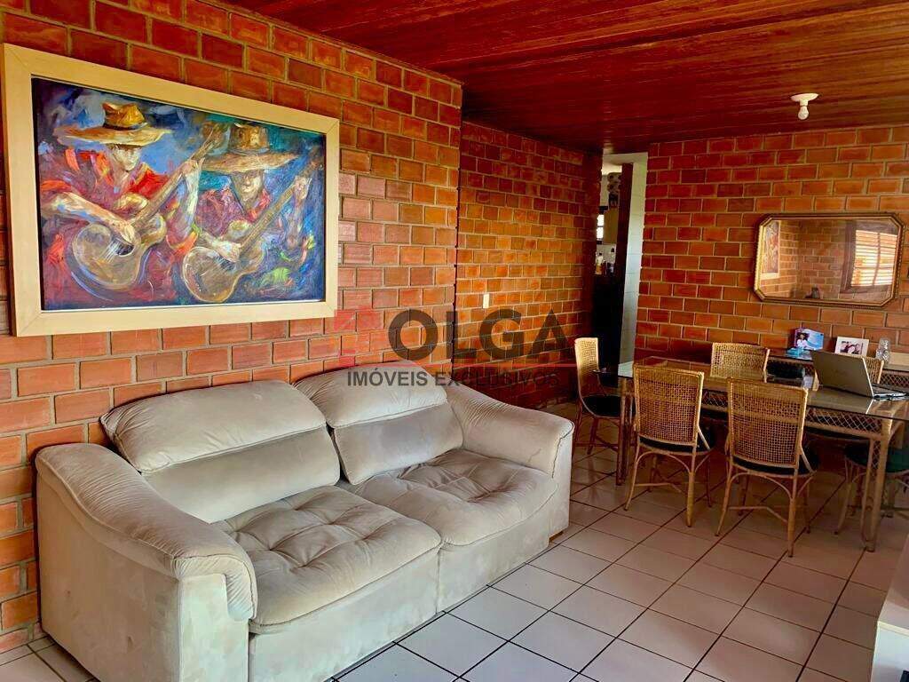 Casa à venda no bairro Porta Florada: 