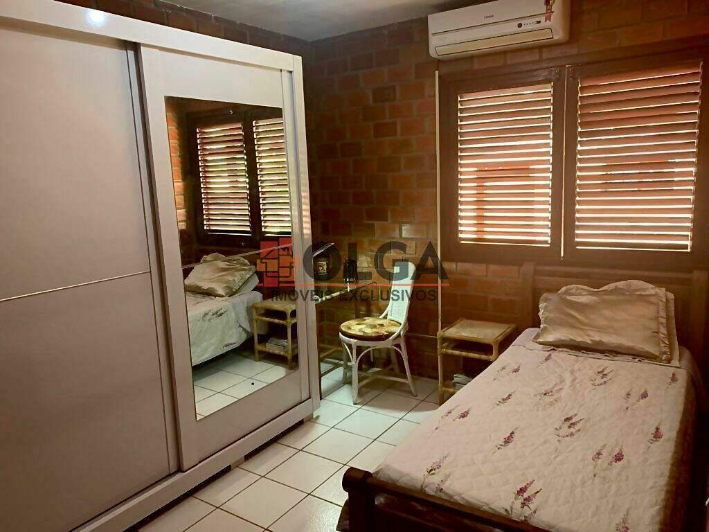 Casa à venda no bairro Porta Florada: 