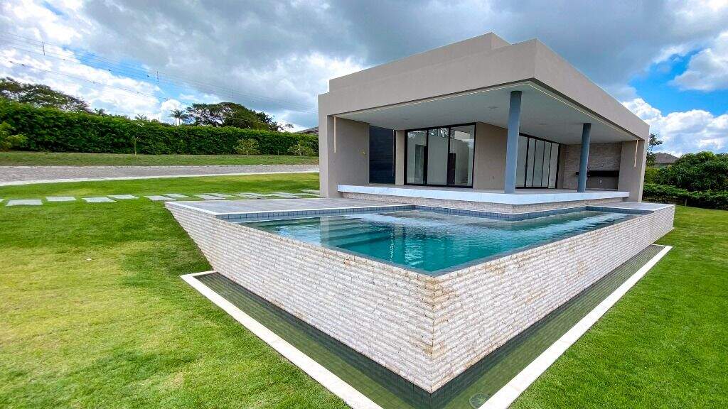 Casa à venda no bairro Santana: 