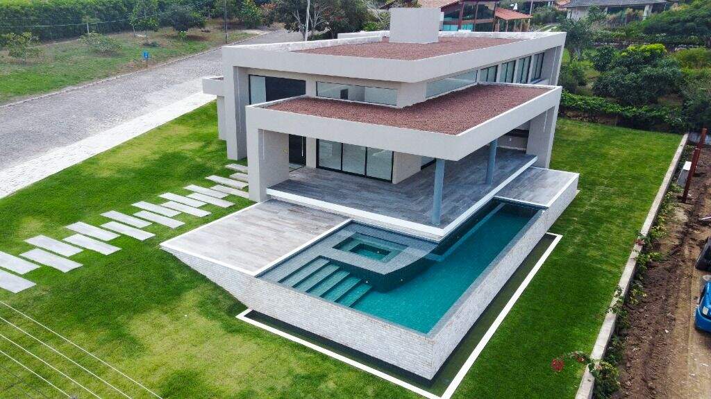 Casa à venda no bairro Santana: 