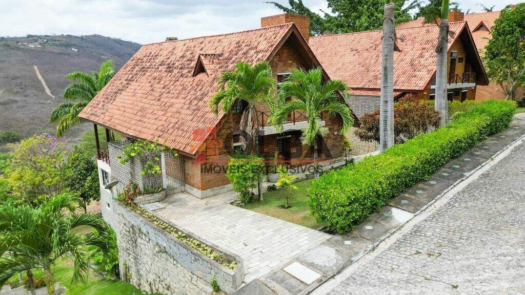 Casa à venda no bairro Alpes Suiços: 