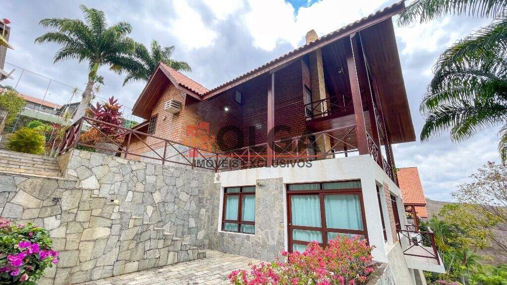 Casa à venda no bairro Alpes Suiços: 