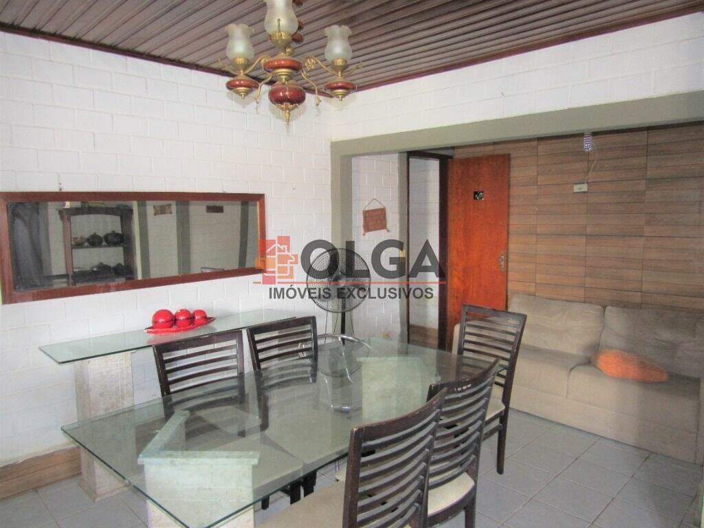 Casa à venda no bairro Santana: 