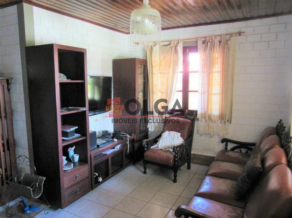 Casa à venda no bairro Santana: 