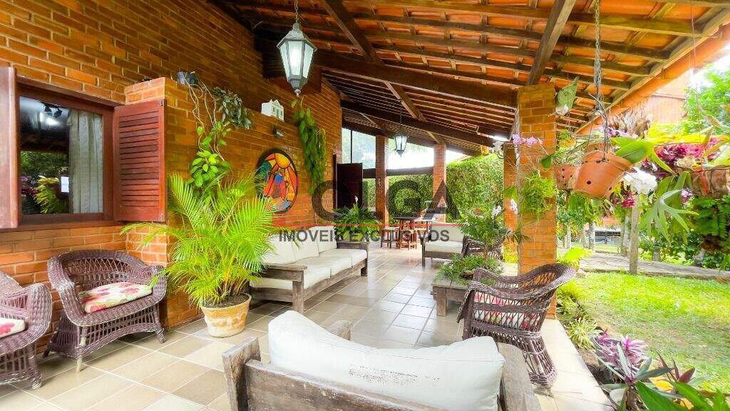 Casa à venda no bairro Porta Florada: 