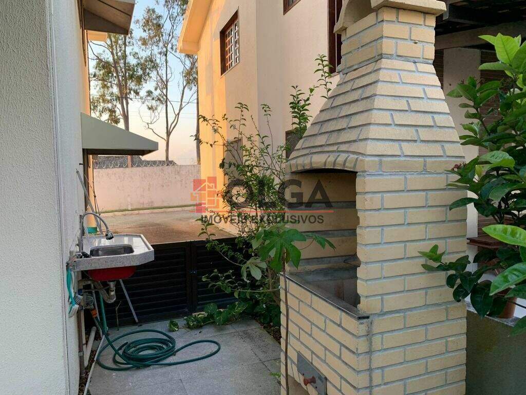 Casa à venda no bairro Ebenezer: 