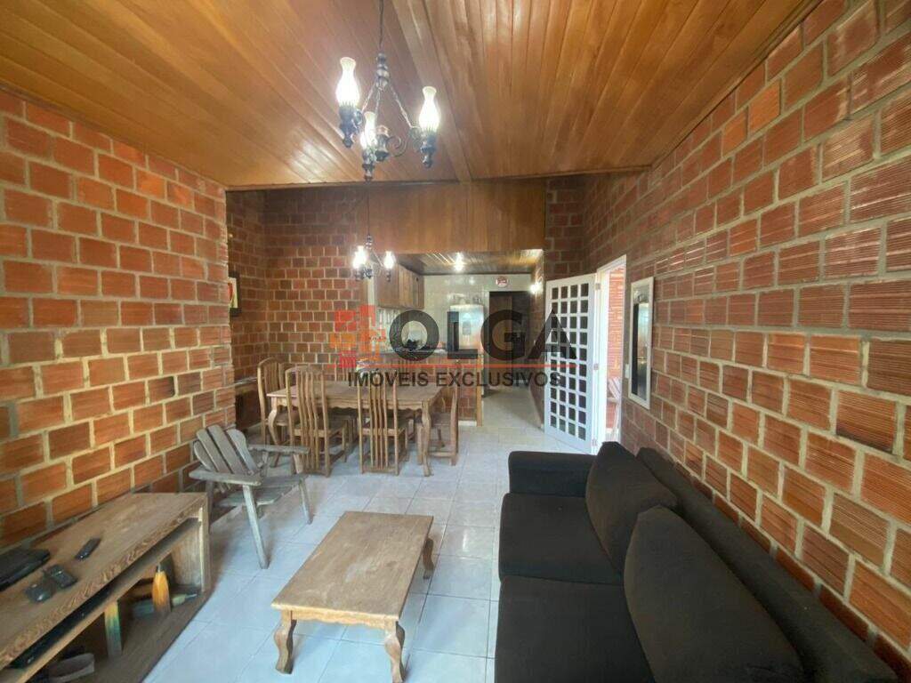Casa à venda no bairro Porta Florada: 