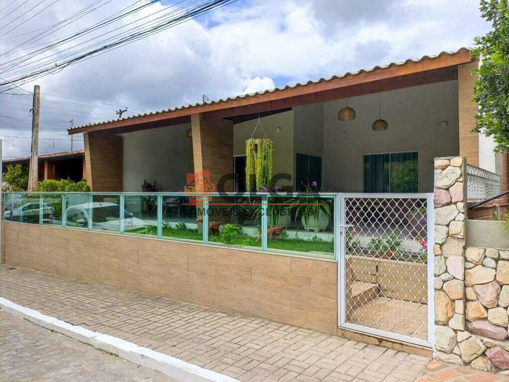 Casa à venda no bairro Novo Gravatá: 