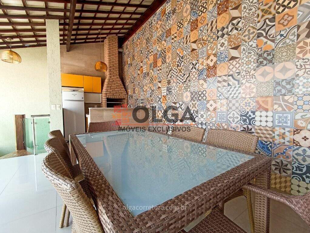 Casa à venda no bairro Novo Gravatá: 