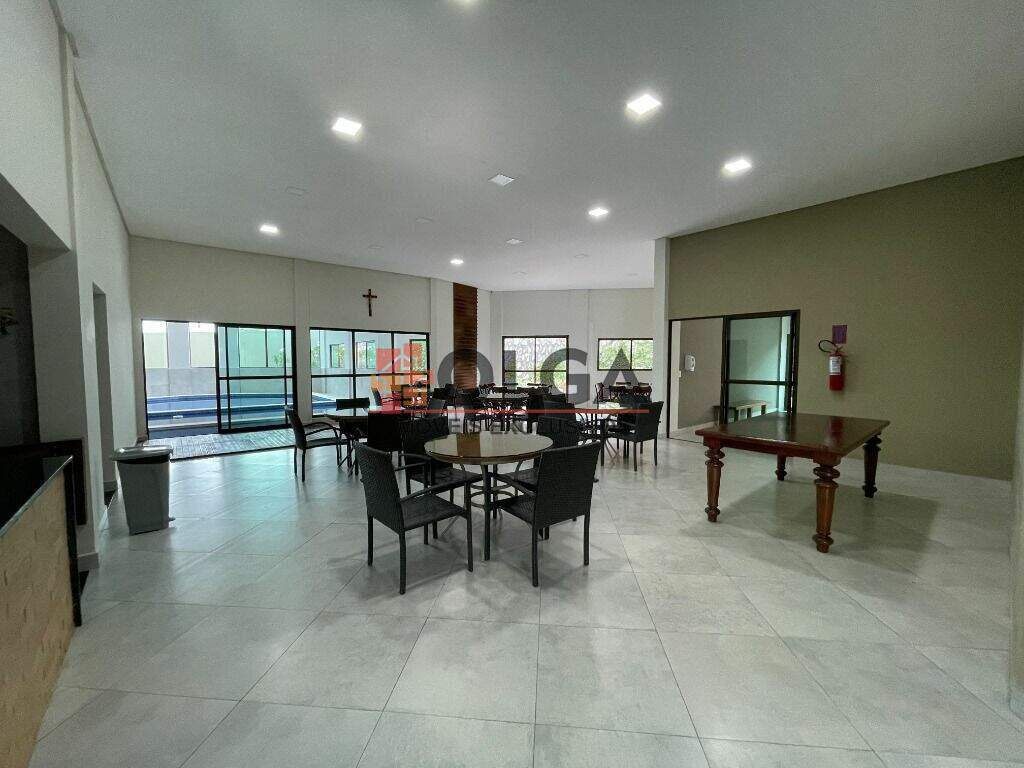 Apartamento à venda no bairro Cruzeiro: 