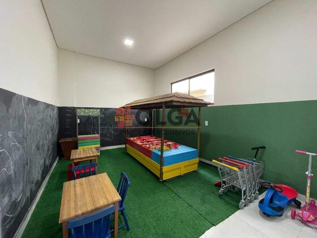 Apartamento à venda no bairro Cruzeiro: 