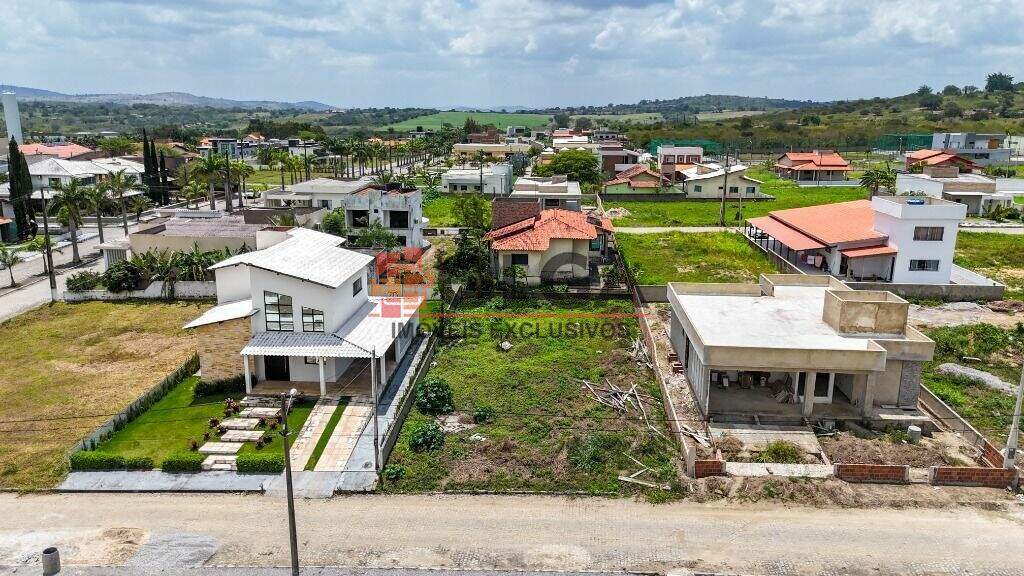 Terreno à venda no bairro Insurreição: 