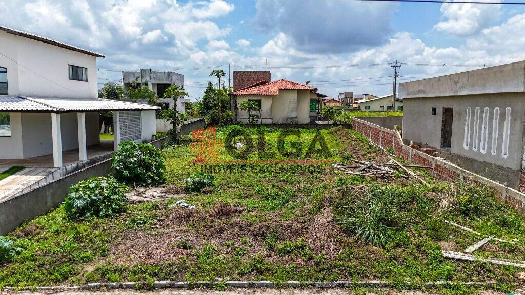Terreno à venda no bairro Insurreição: 