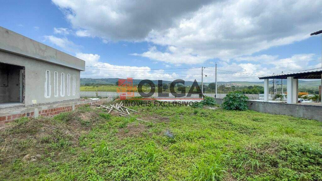 Terreno à venda no bairro Insurreição: 