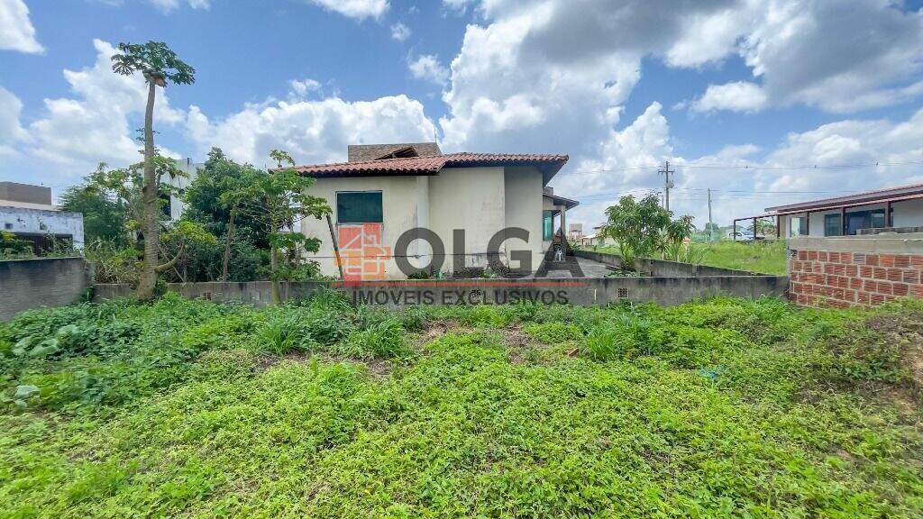 Terreno à venda no bairro Insurreição: 
