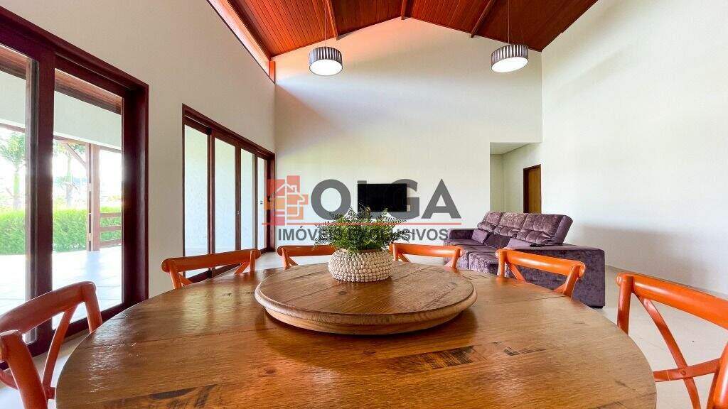 Casa à venda no bairro Ponto Alto: 