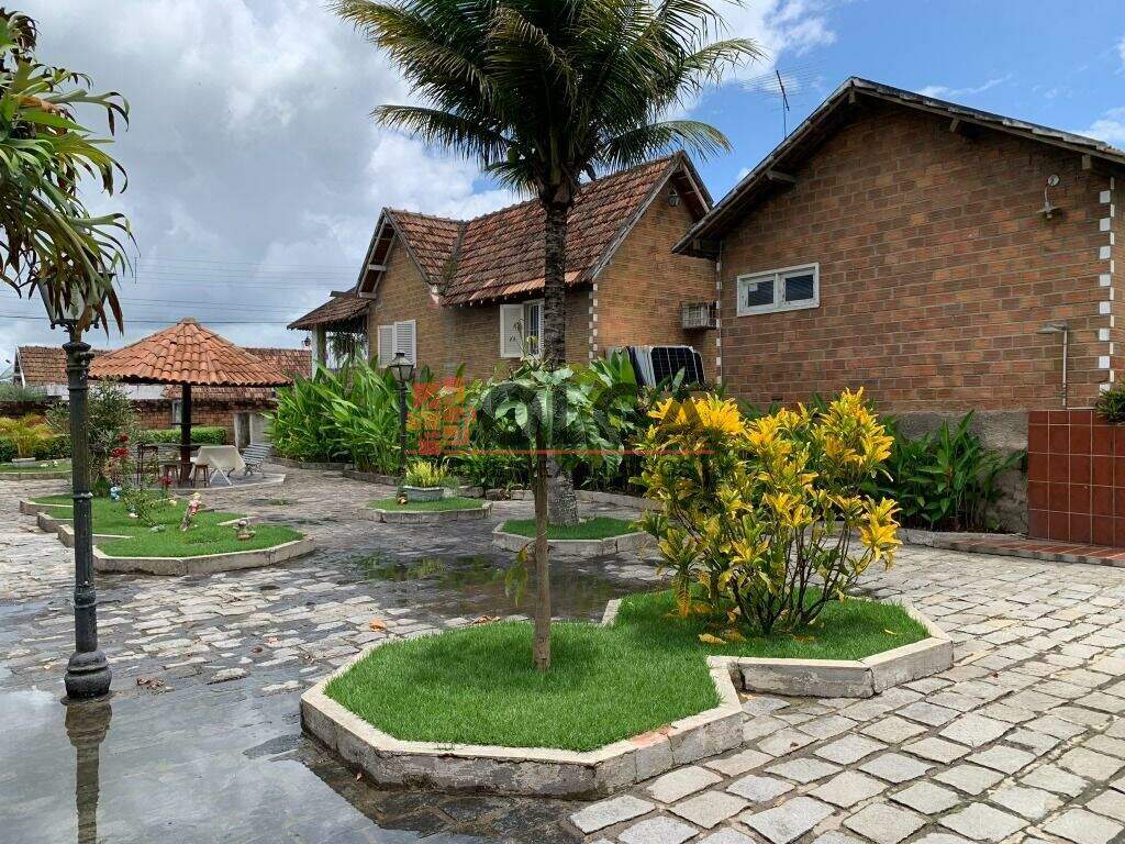 Casa à venda no bairro Novo Gravatá: 