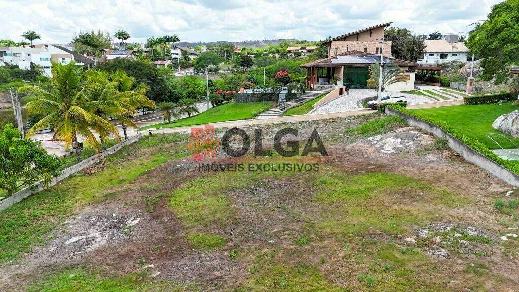 Terreno à venda no bairro Insurreição: 