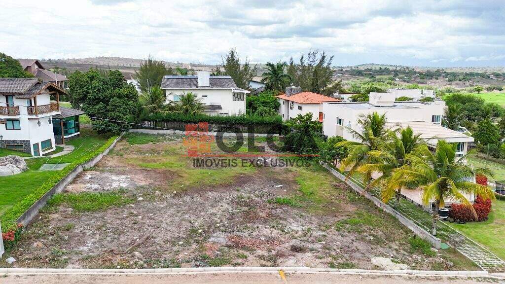 Terreno à venda no bairro Insurreição: 