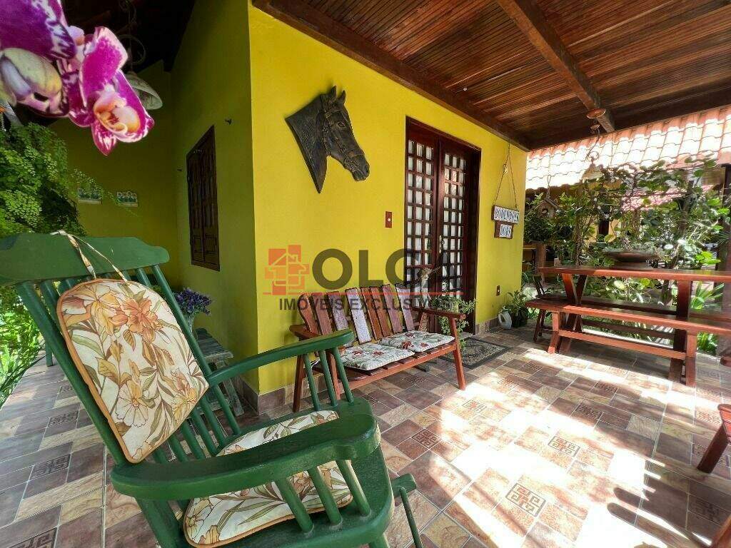 Casa à venda no bairro Santana: 