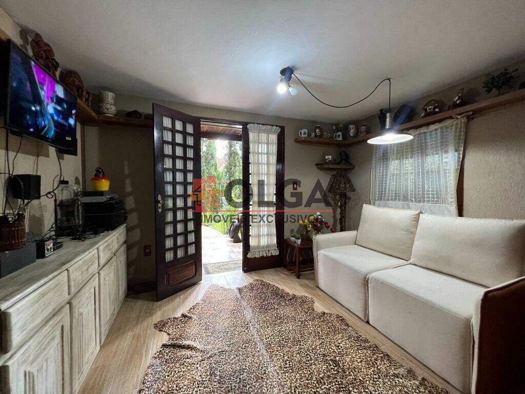 Casa à venda no bairro Santana: 