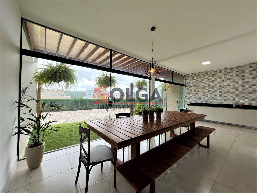 Casa à venda no bairro Novo Gravatá: 