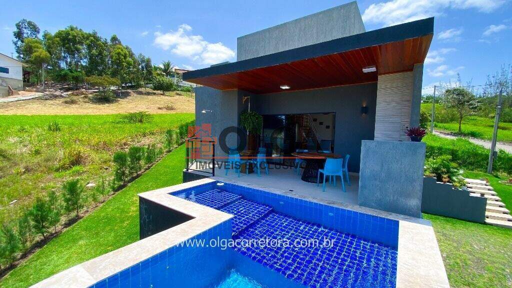 Casa à venda no bairro Porta Florada: 